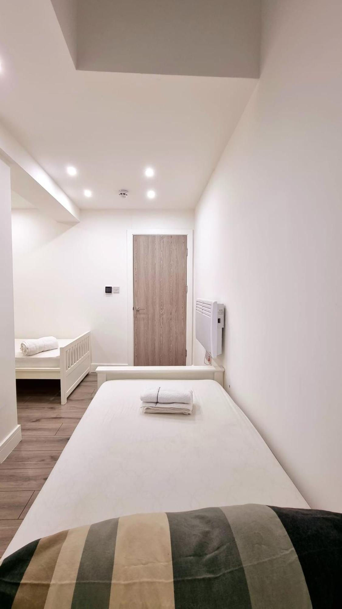 Brand New Flat Close To Turnpike Lane Tube Station Лондон Екстер'єр фото